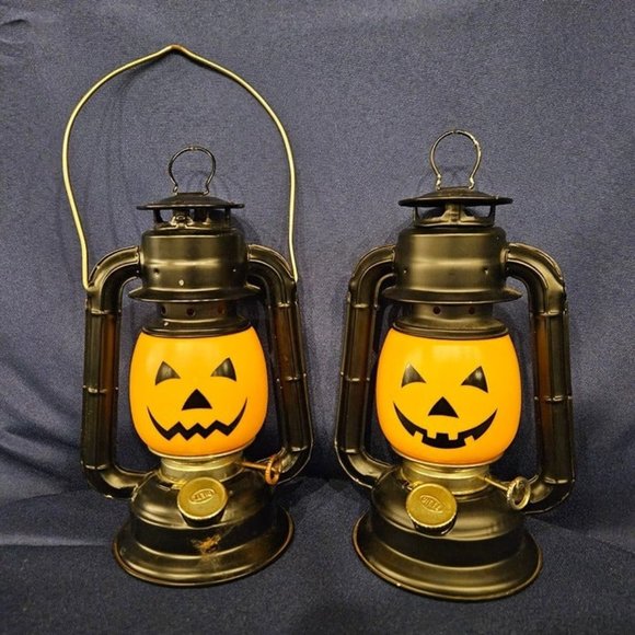 Metal and Plastic Pumpkin Lanterns -Bulb Needs Replaced, AS IS (3d2) - Picture 1 of 7
